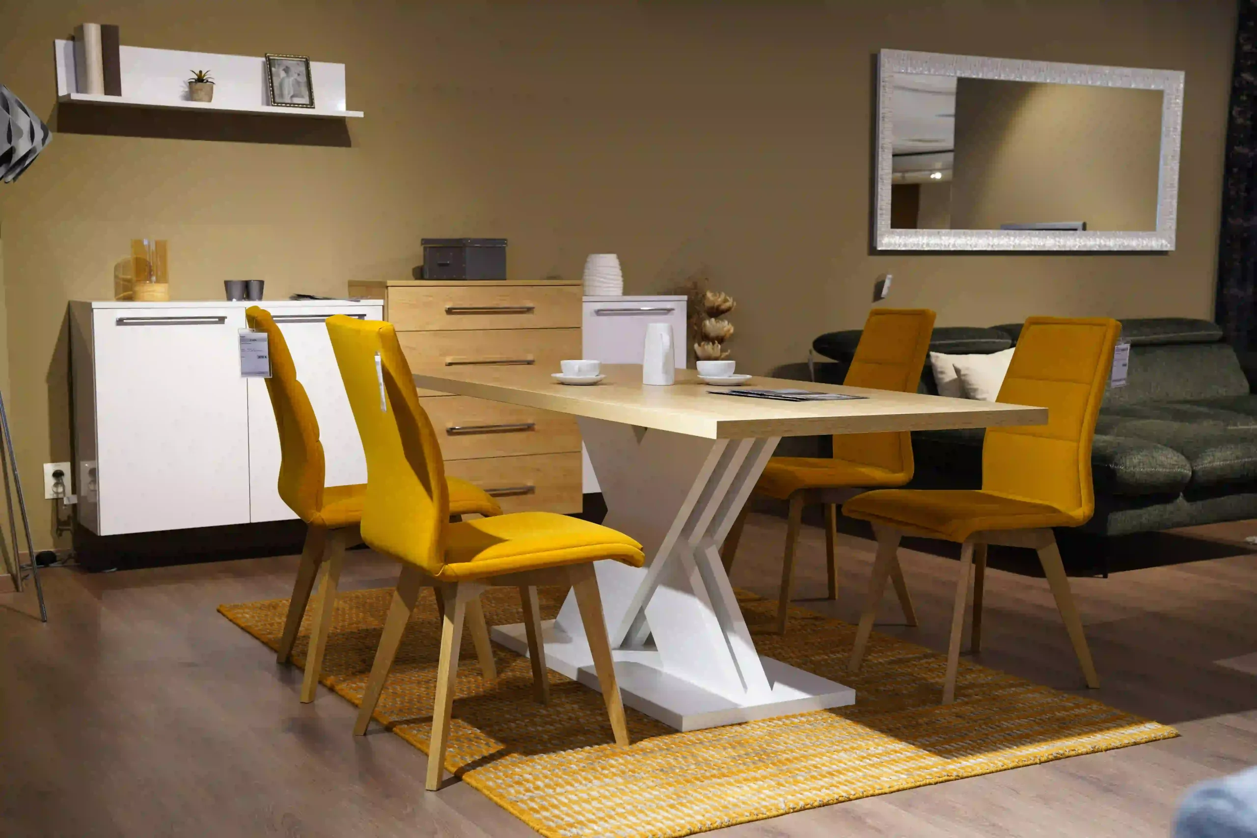 online furniture shop website