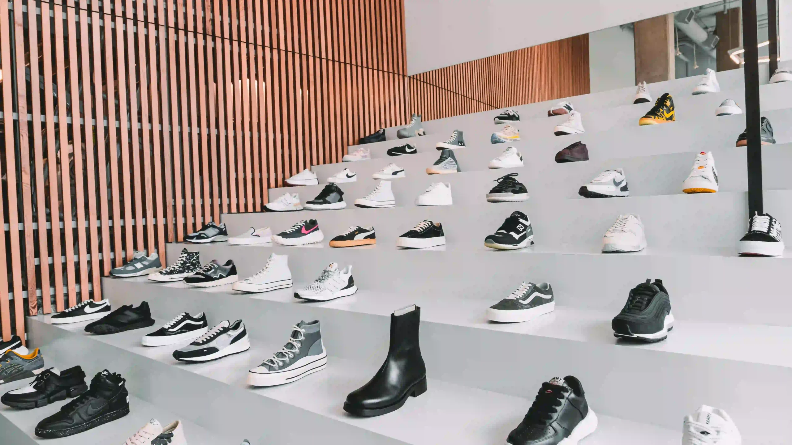 Online Shoe Store Website Development
